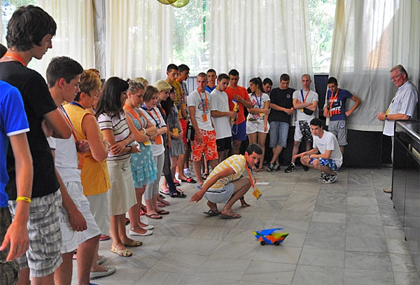 Cross Borders 2012